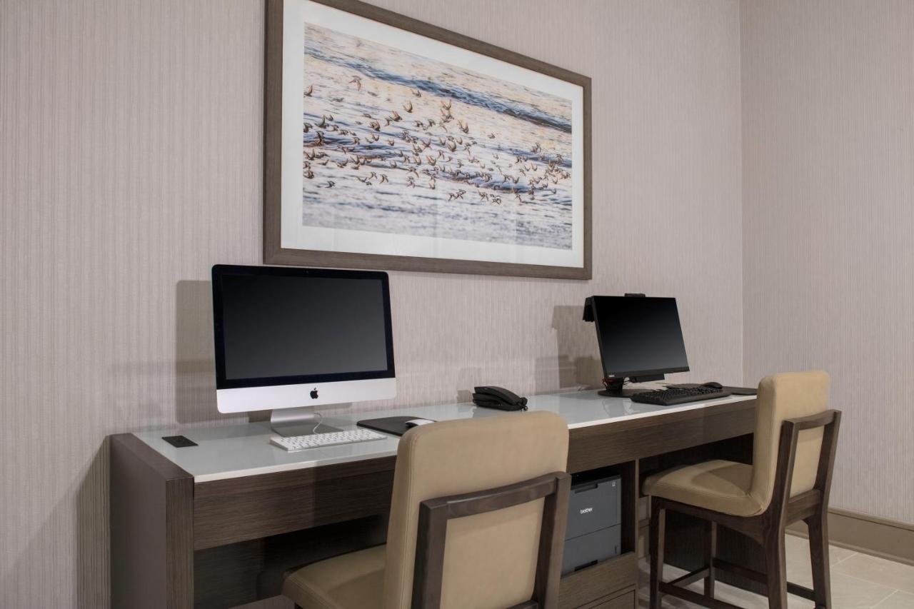 Courtyard By Marriott Jekyll Island Hotel Exterior photo
