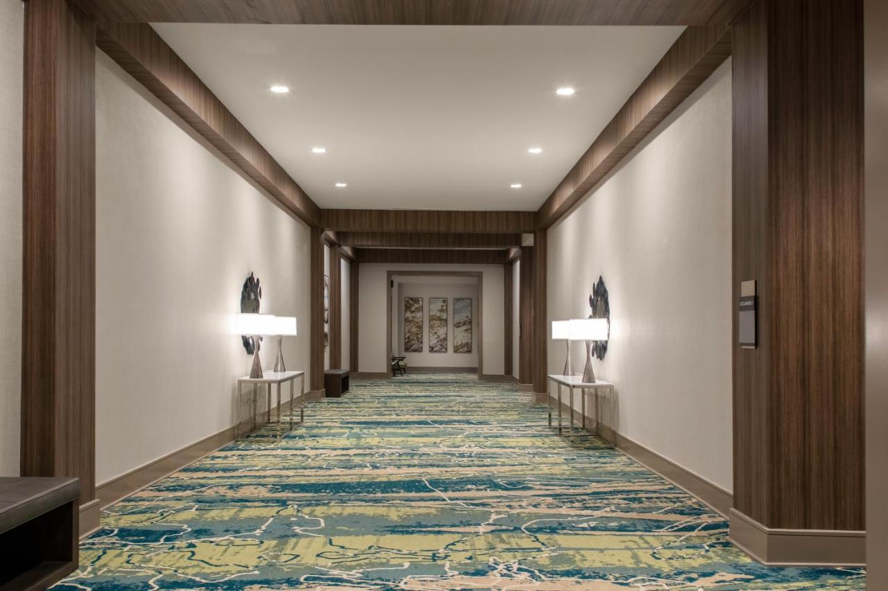 Courtyard By Marriott Jekyll Island Hotel Exterior photo