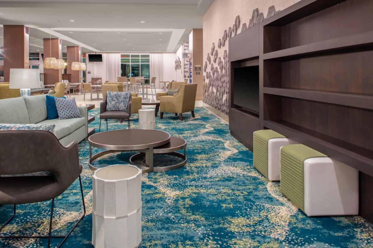 Courtyard By Marriott Jekyll Island Hotel Exterior photo