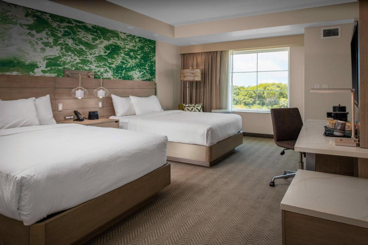 Courtyard By Marriott Jekyll Island Hotel Exterior photo