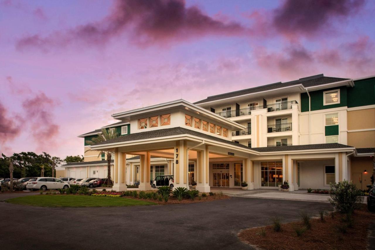 Courtyard By Marriott Jekyll Island Hotel Exterior photo